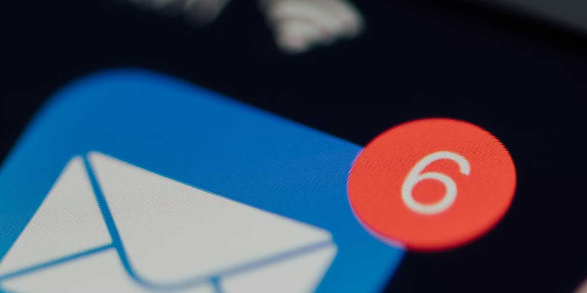 E-mail